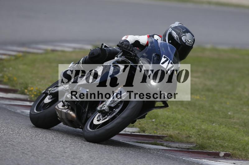 /30 27.07.2026  Dunlop Ride und Test Day ADR/Gruppe gelb Erfahren/77